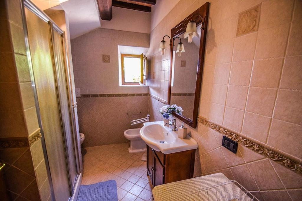 Agriturismo Podere Biancospino Piscina Privata Chianciano Terme Eksteriør billede